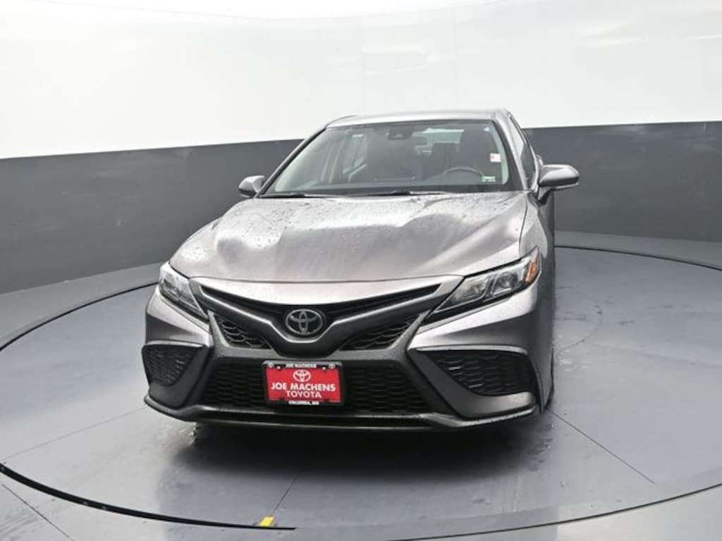 Used 2024 Toyota Camry SE Sedan