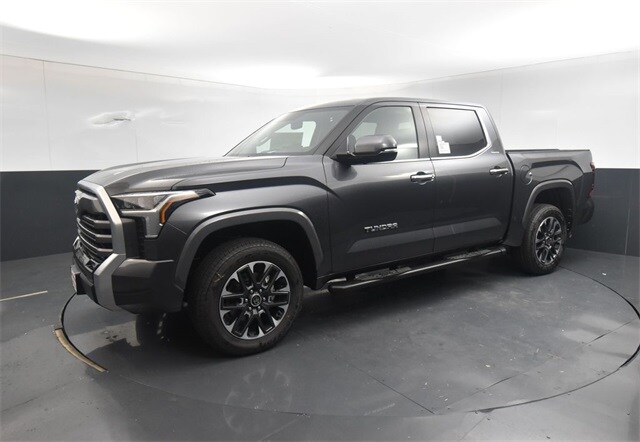 2024 Toyota Tundra Limited photo 4