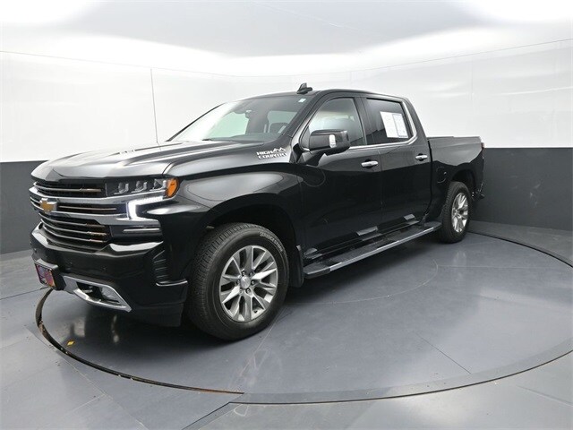 2022 Chevrolet Silverado 1500 High Country photo 3