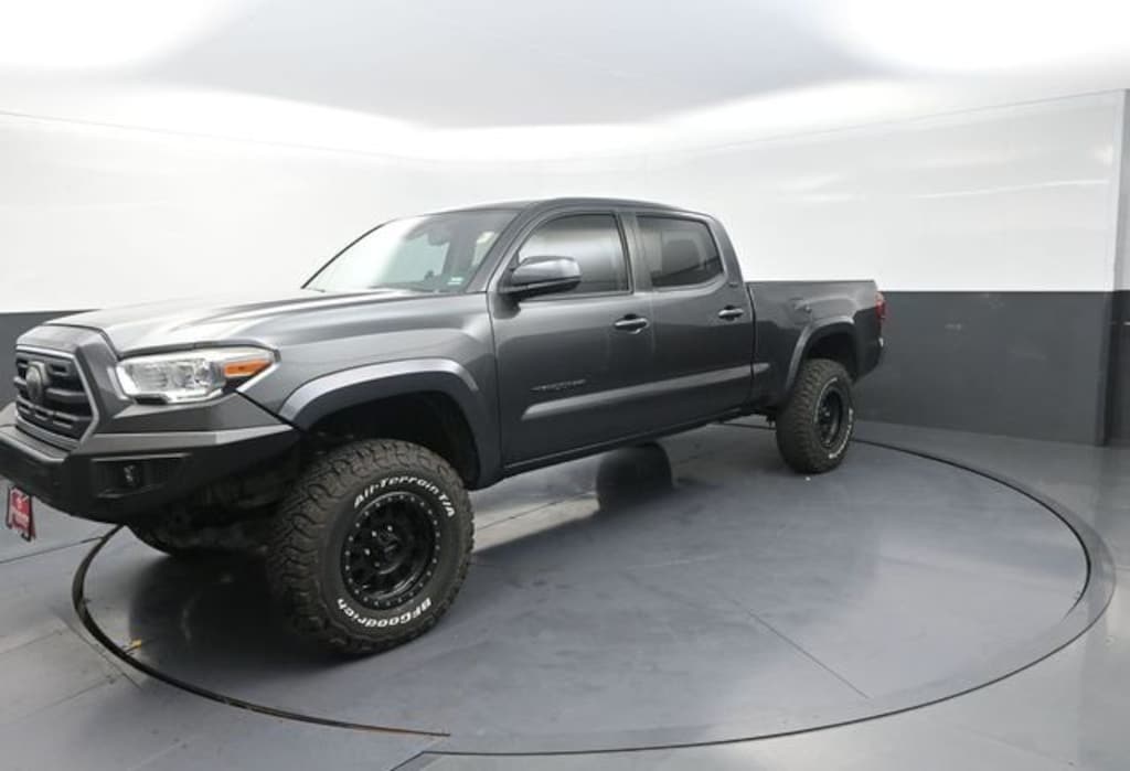 Used 2019 Toyota Tacoma SR5 Truck