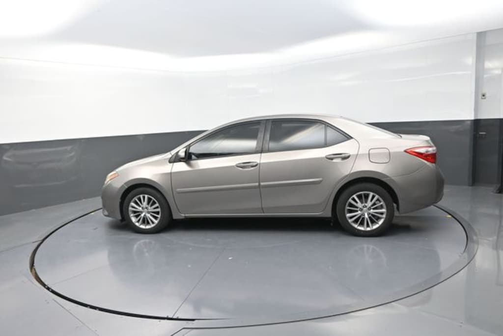 Used 2014 Toyota Corolla LE Plus Sedan