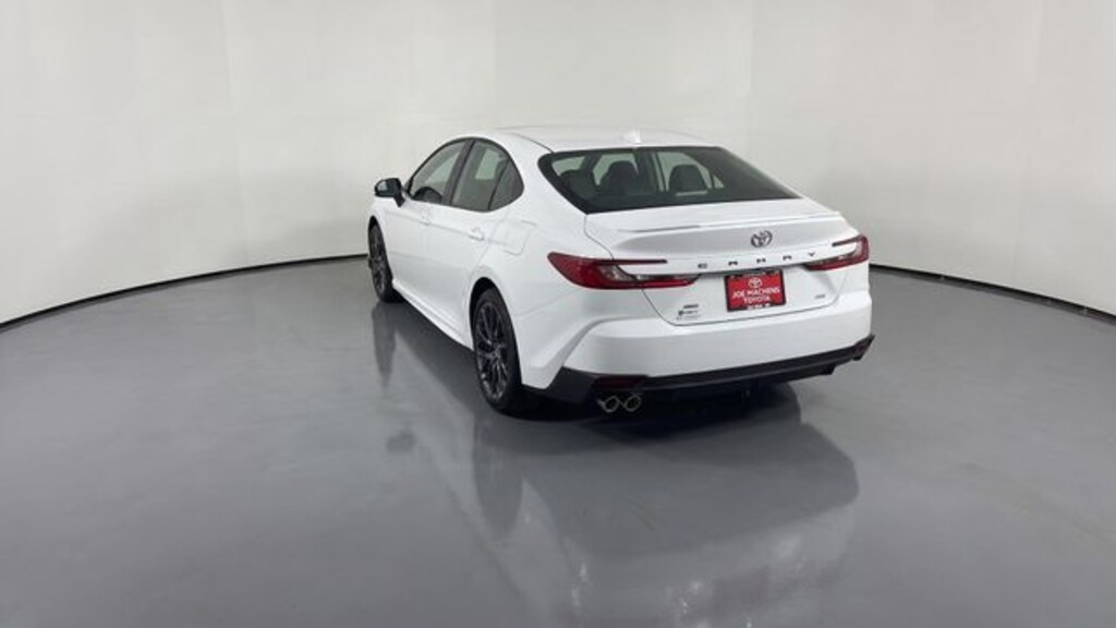 Used 2026 Toyota Camry SE Sedan