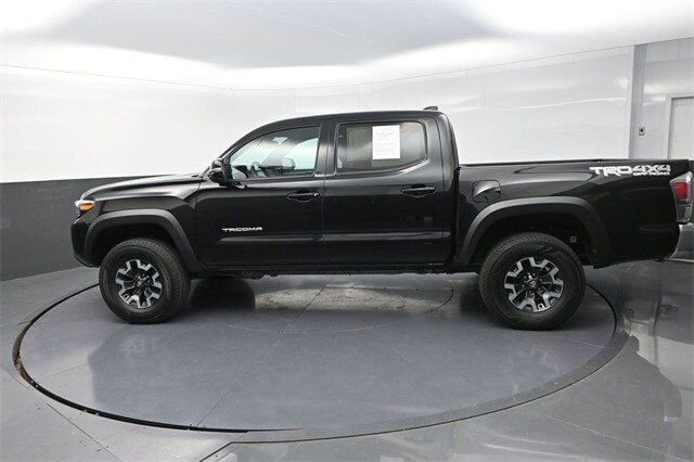 2023 Toyota Tacoma TRD Off-Road V6 photo 4