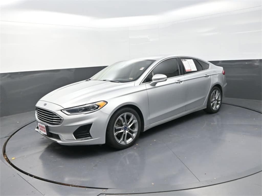 Used 2019 Ford Fusion SEL Sedan