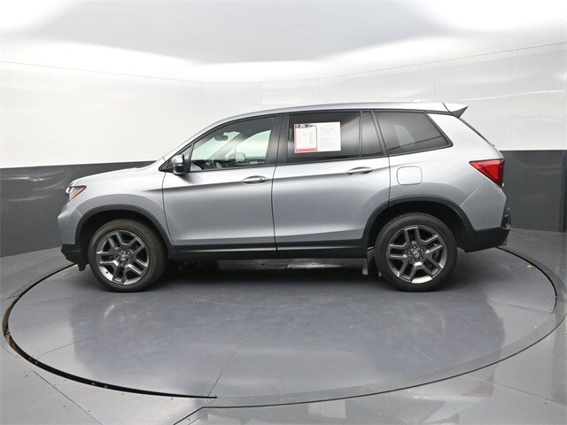 2023 Honda Passport EX-L photo 2