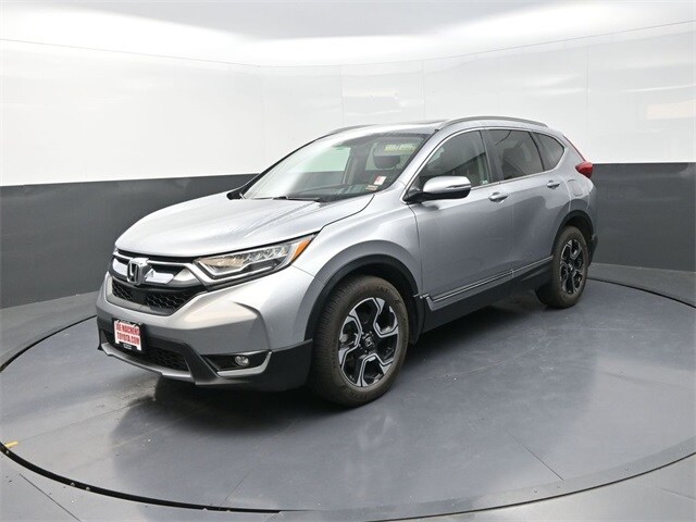 2019 Honda CR-V Touring photo 2