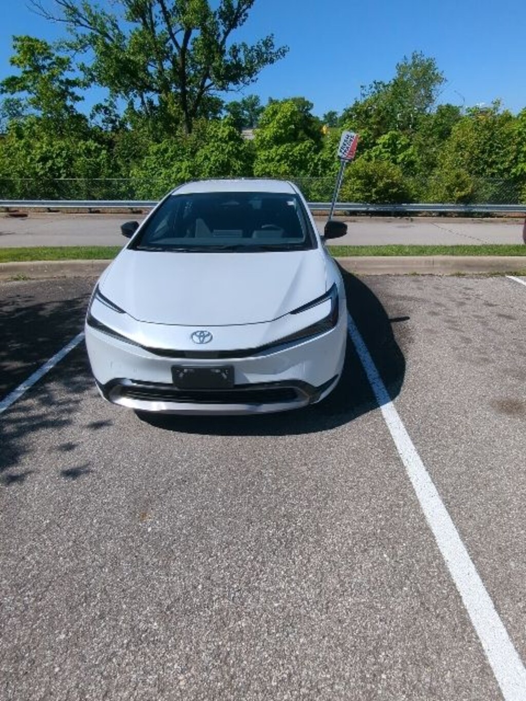 Used 2024 Toyota Prius XLE Hatchback