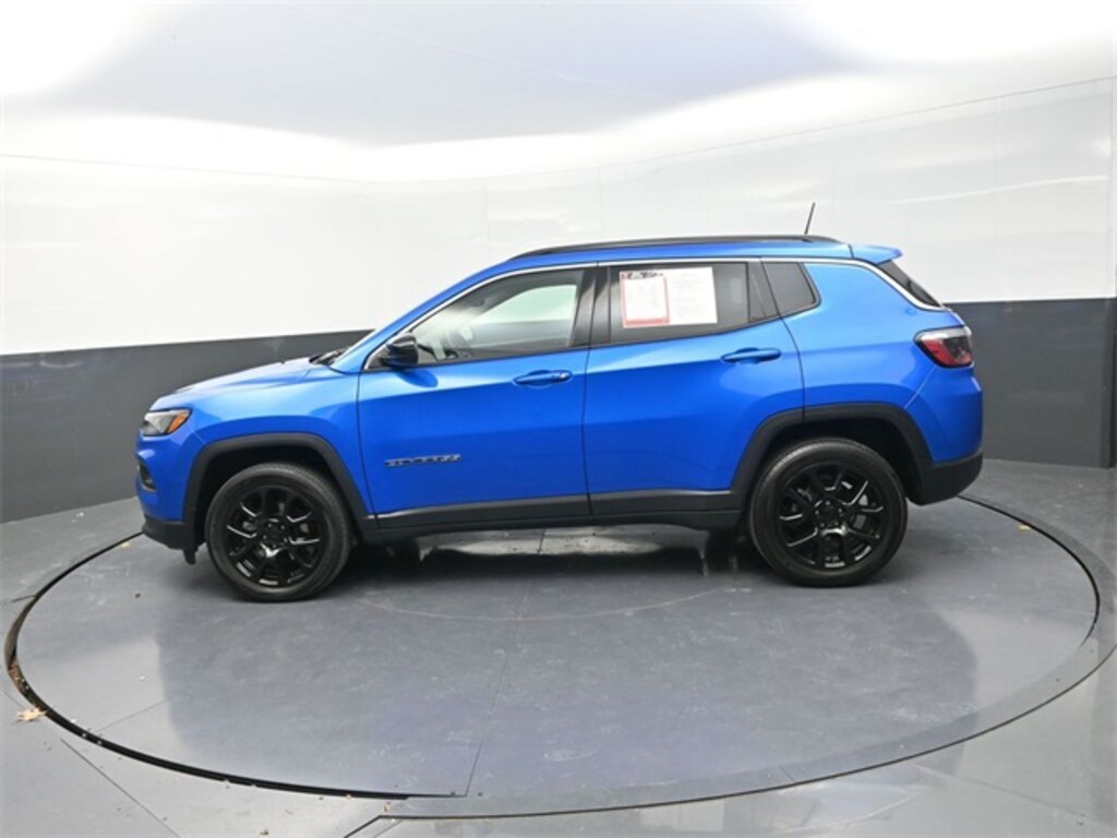 Used 2022 Jeep Compass Latitude Lux SUV