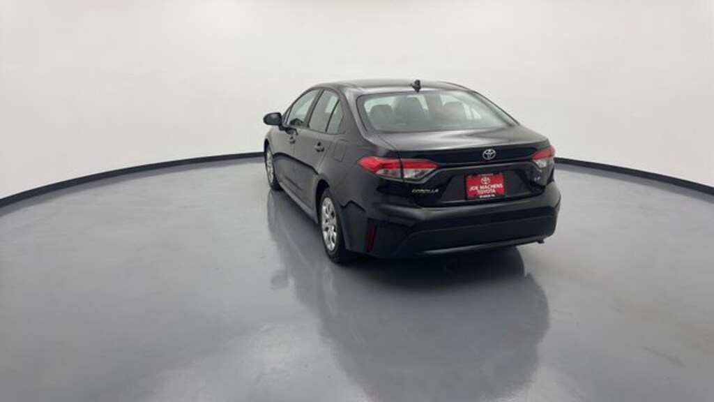 Used 2024 Toyota Corolla LE Sedan