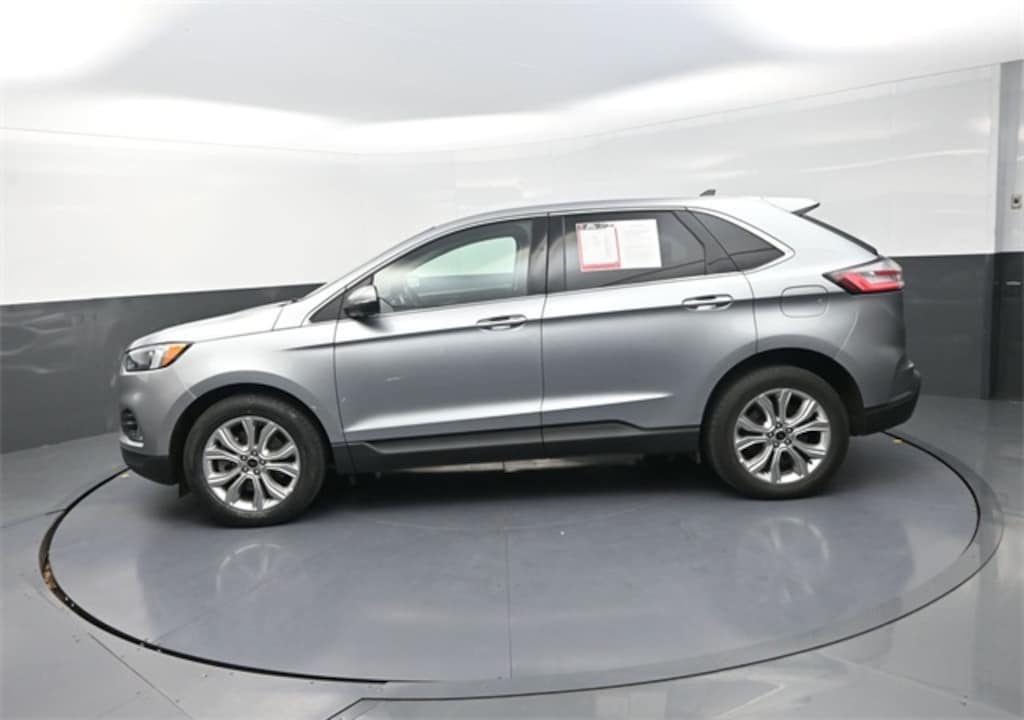 Used 2024 Ford Edge Titanium SUV