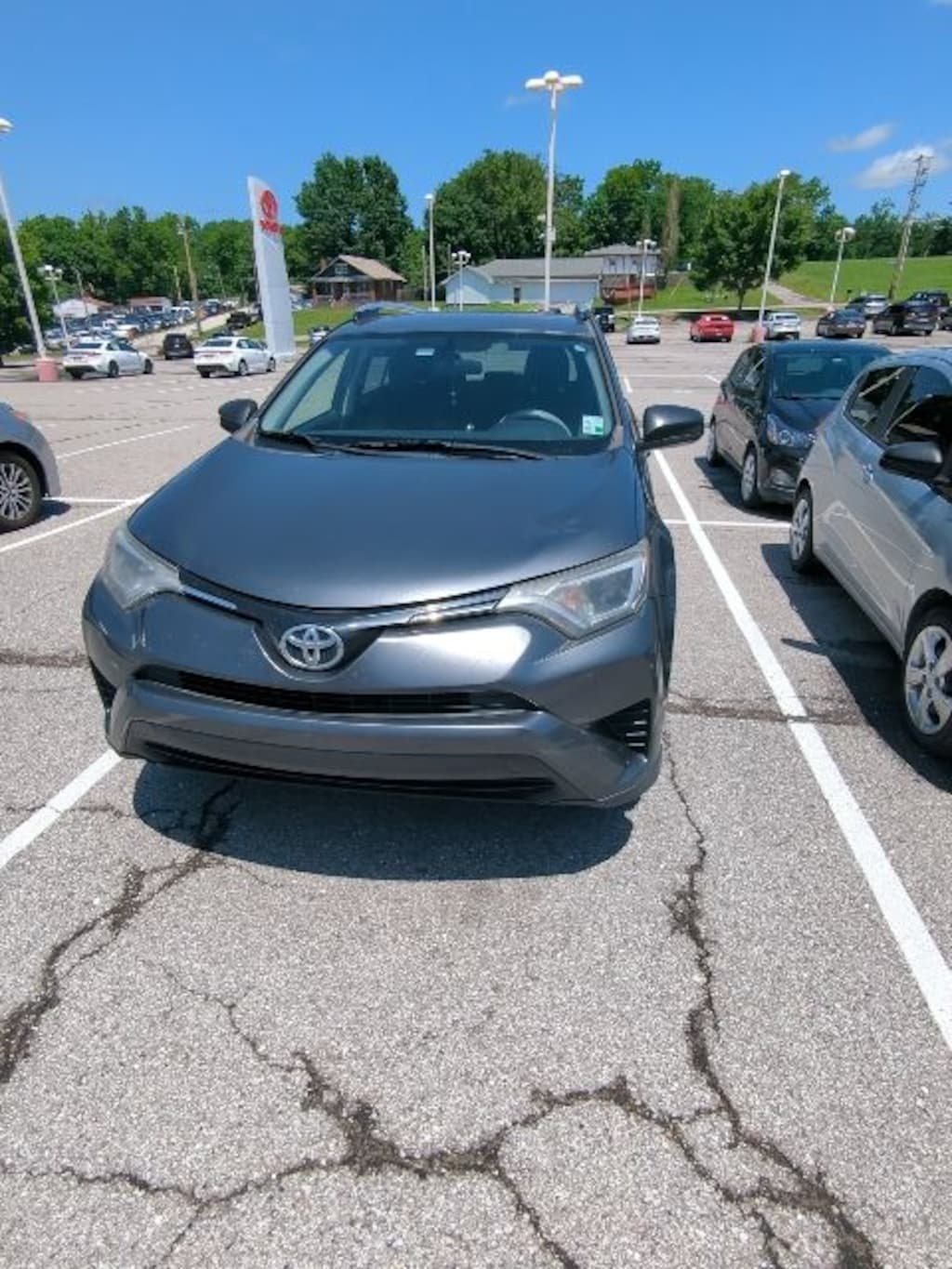 Used 2016 Toyota RAV4 LE SUV
