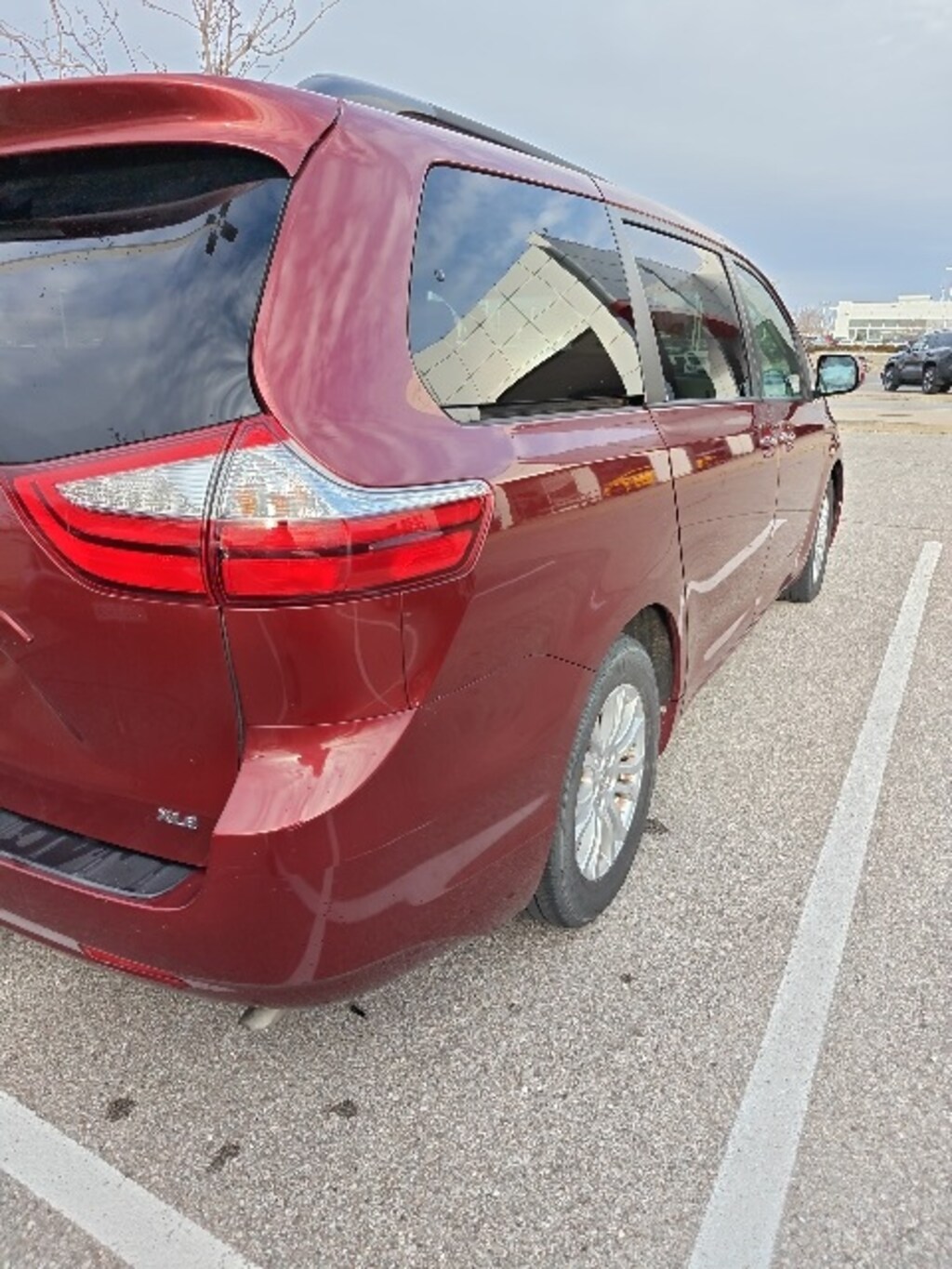 Used 2016 Toyota Sienna XLE Minivan/Van