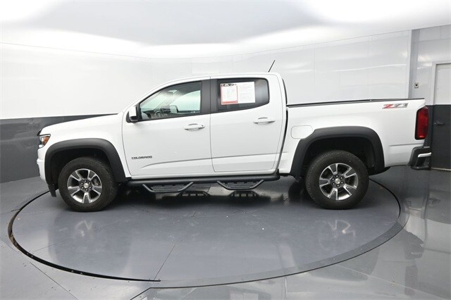 2020 Chevrolet Colorado Z71 photo 3