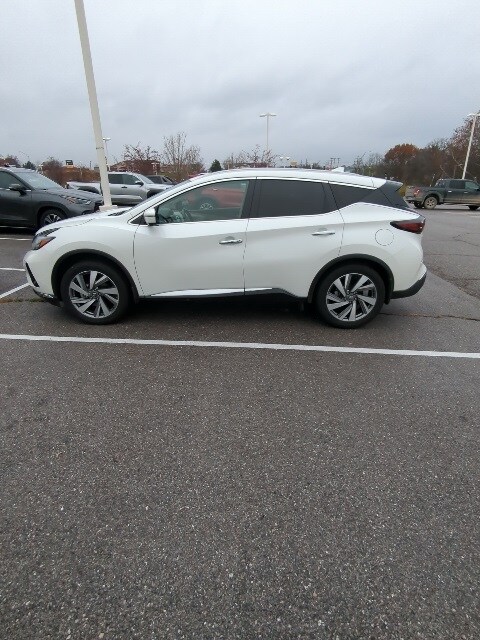 2019 Nissan Murano SL photo 2