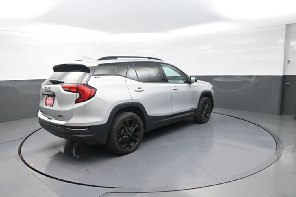 Used 2021 GMC Terrain SLT SUV