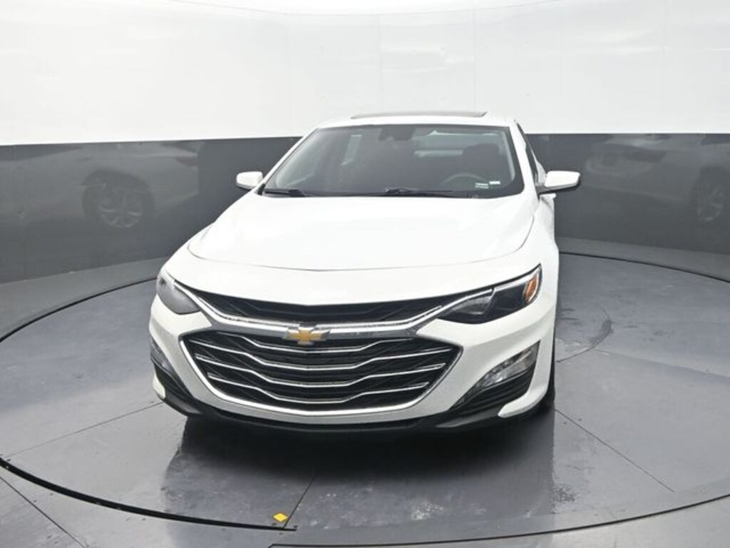 Used 2024 Chevrolet Malibu LT Sedan