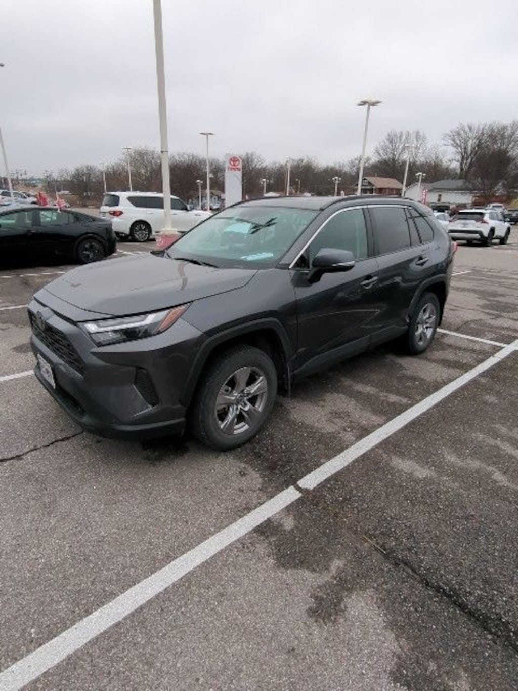 Used 2023 Toyota RAV4 XLE SUV