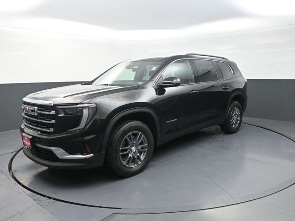 Used 2025 GMC Acadia Elevation SUV