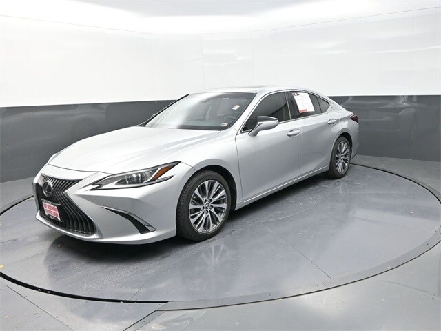 2019 Lexus ES 350 photo 3