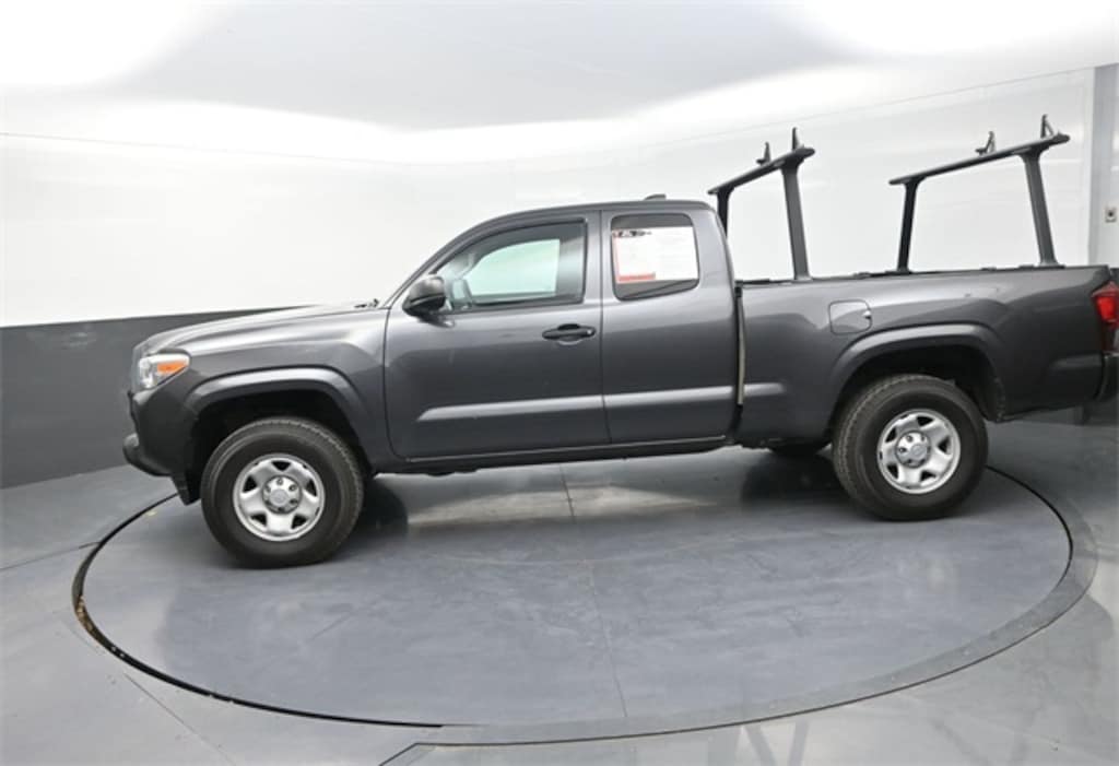 Used 2022 Toyota Tacoma SR Truck