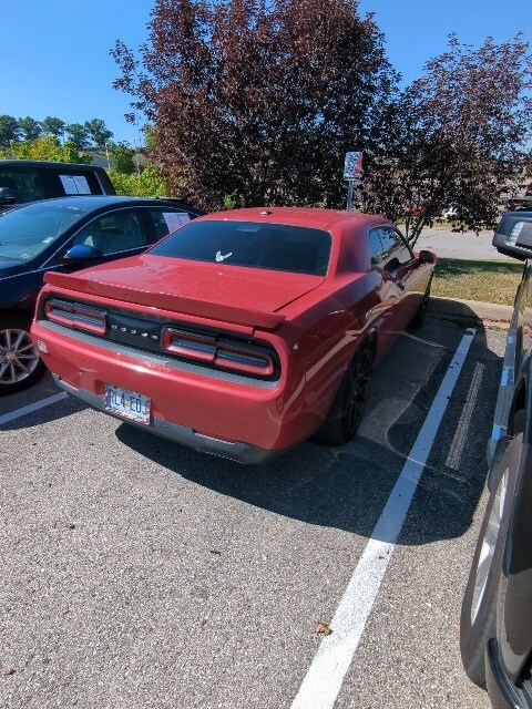 2016 Dodge Challenger SXT Plus photo 3