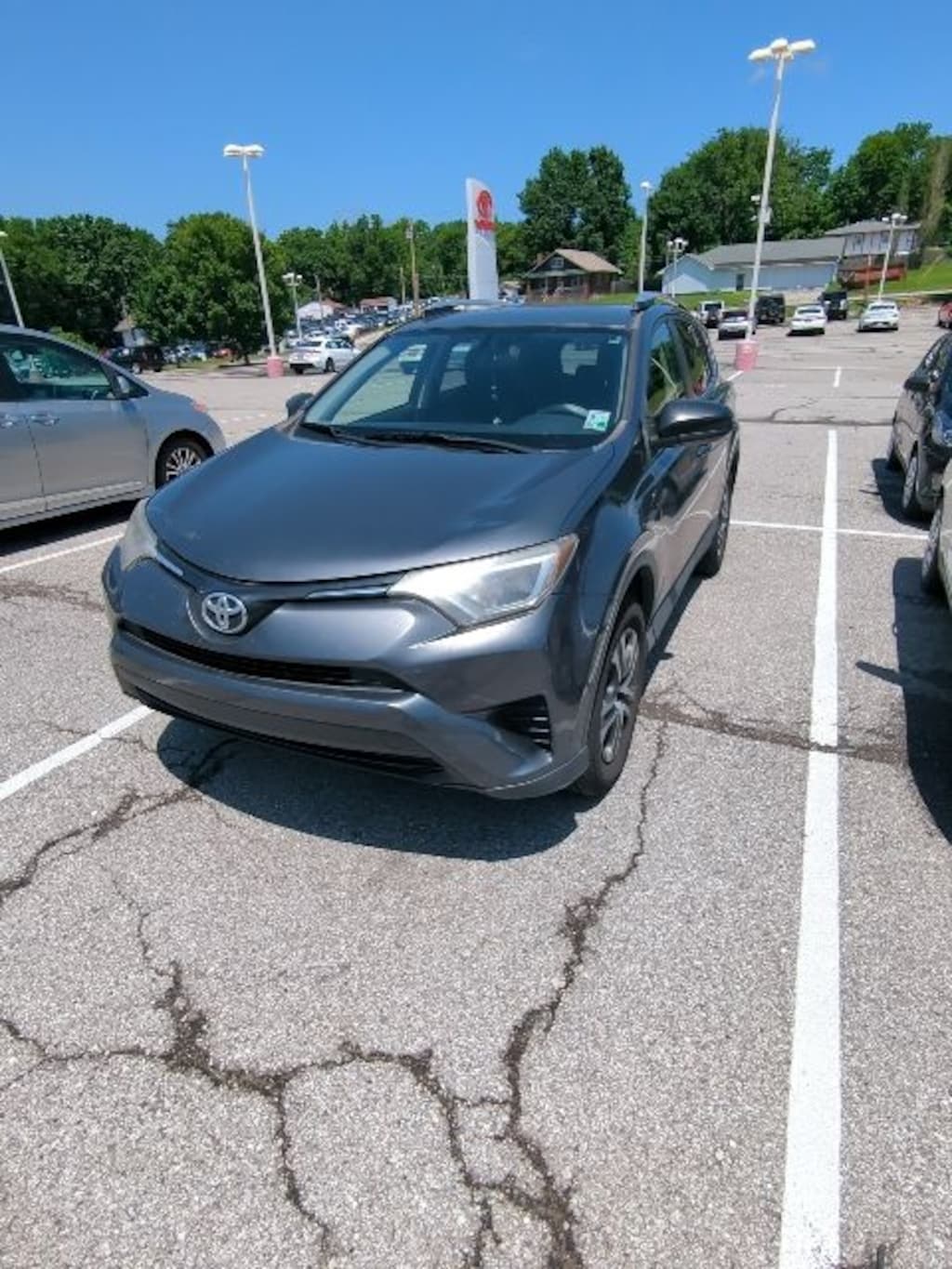 Used 2016 Toyota RAV4 LE SUV