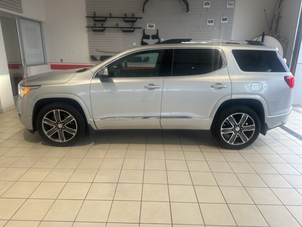 Used 2017 GMC Acadia Denali SUV