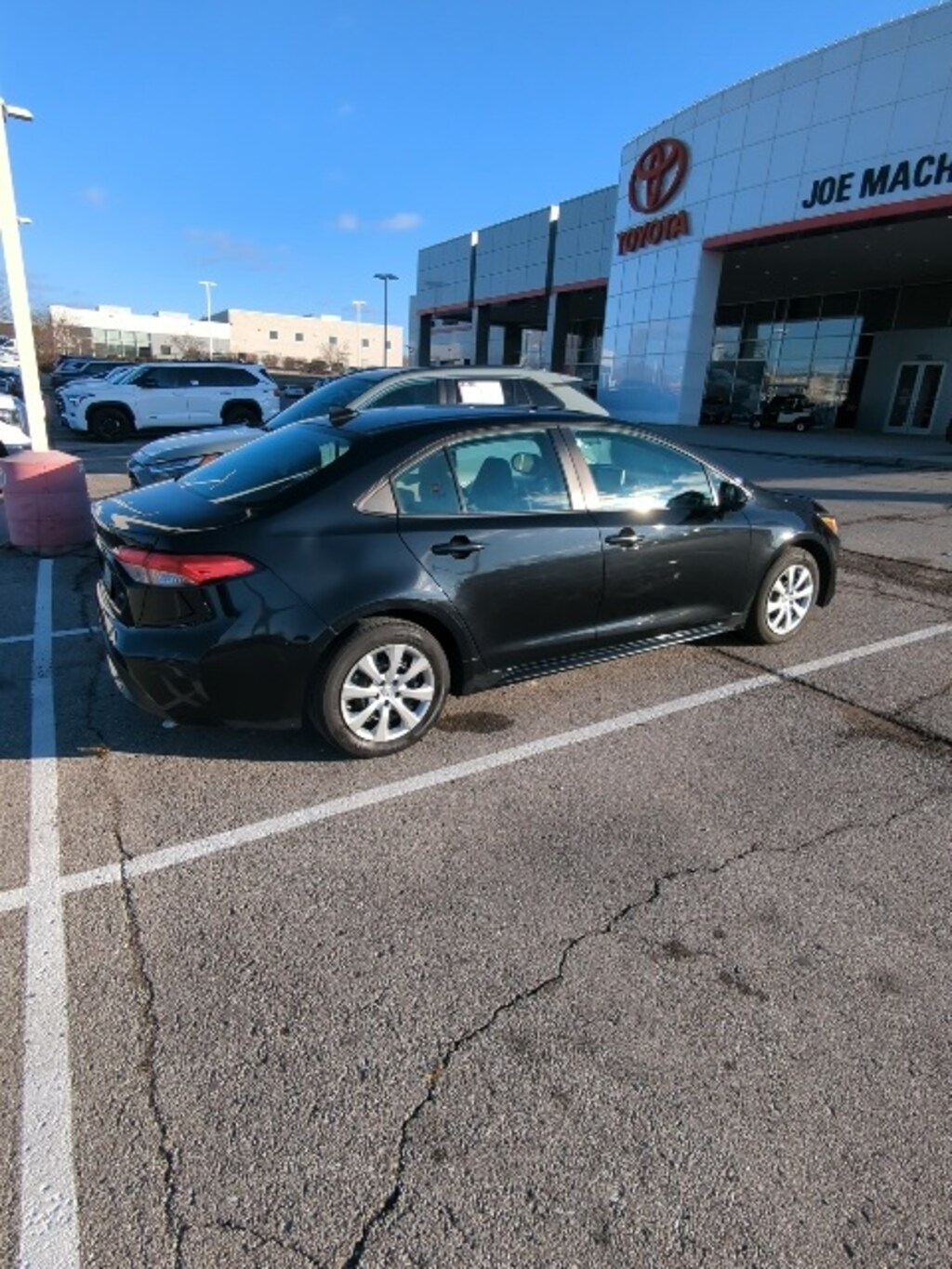 Used 2020 Toyota Corolla LE Sedan