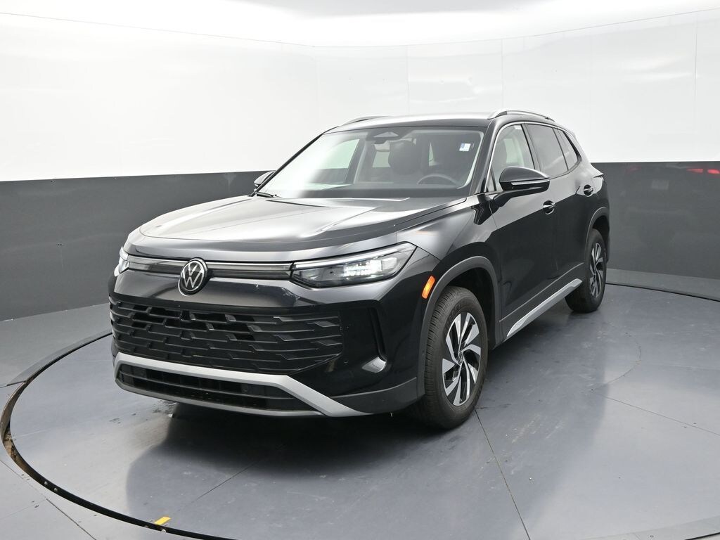 Used 2025 Volkswagen Tiguan 2.0T S SUV