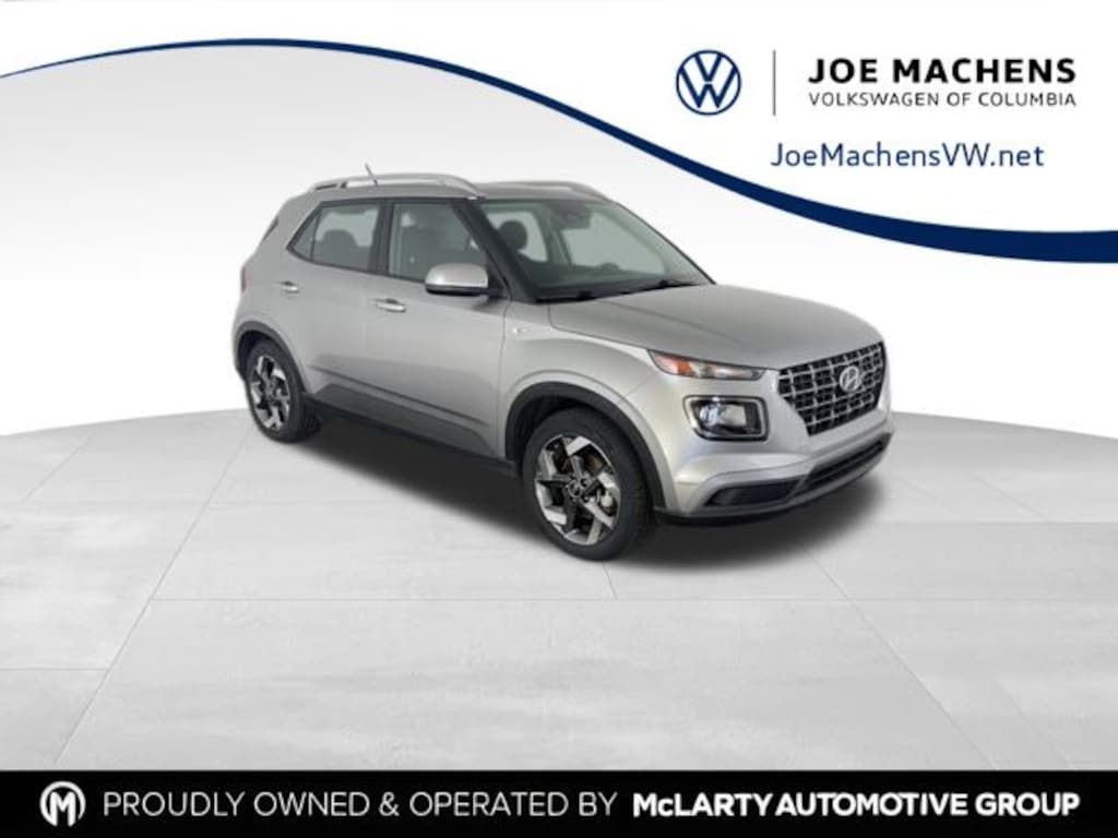 Used 2024 Hyundai Venue SEL SUV