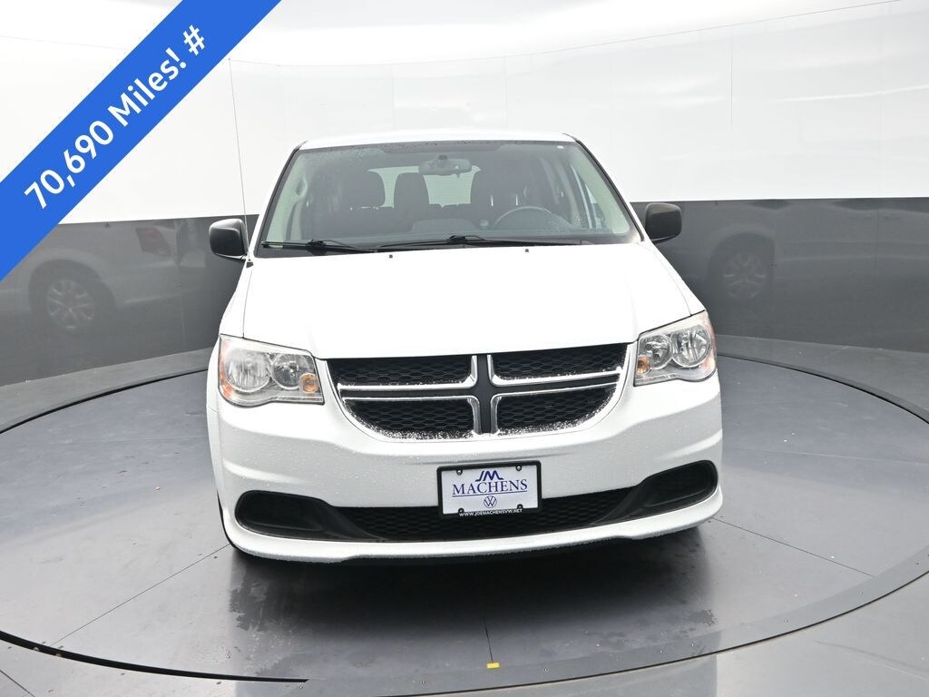 Used 2017 Dodge Grand Caravan SE Minivan/Van