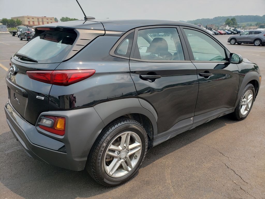 Used 2021 Hyundai Kona SE SUV