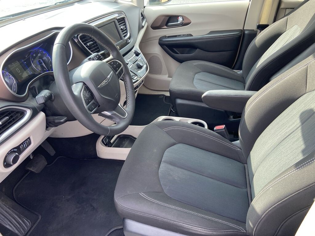 Used 2022 Chrysler Voyager LX Minivan/Van