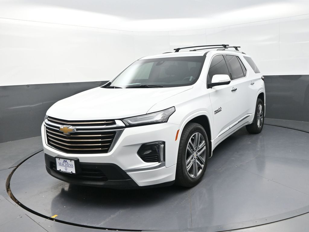 2023 Chevrolet Traverse High Country photo 2