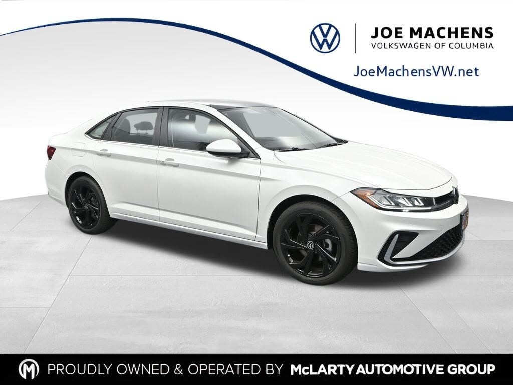 Used 2025 Volkswagen Jetta 1.5T SE Sedan