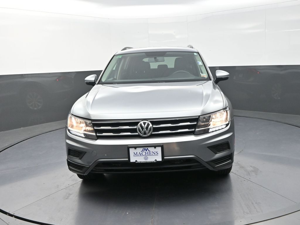 2020 Volkswagen Tiguan S photo 2