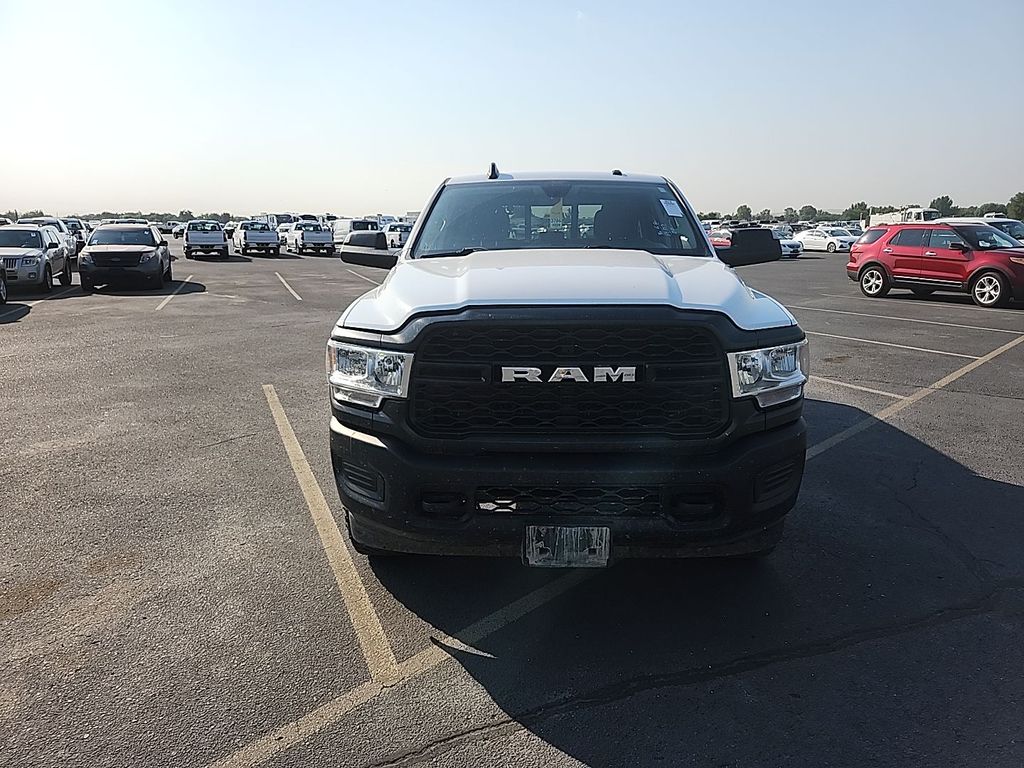 2020 Ram 2500 Tradesman photo 2