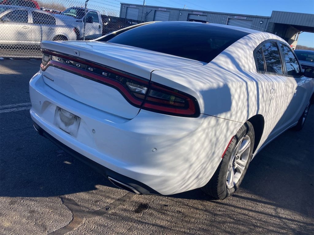 Used 2019 Dodge Charger SXT Sedan
