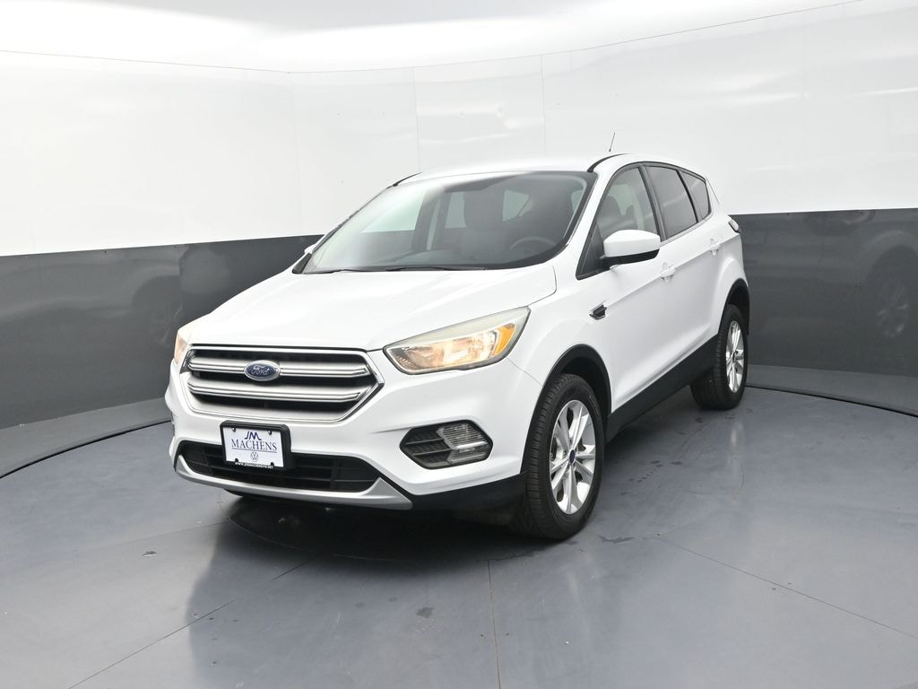 Used 2017 Ford Escape SE SUV