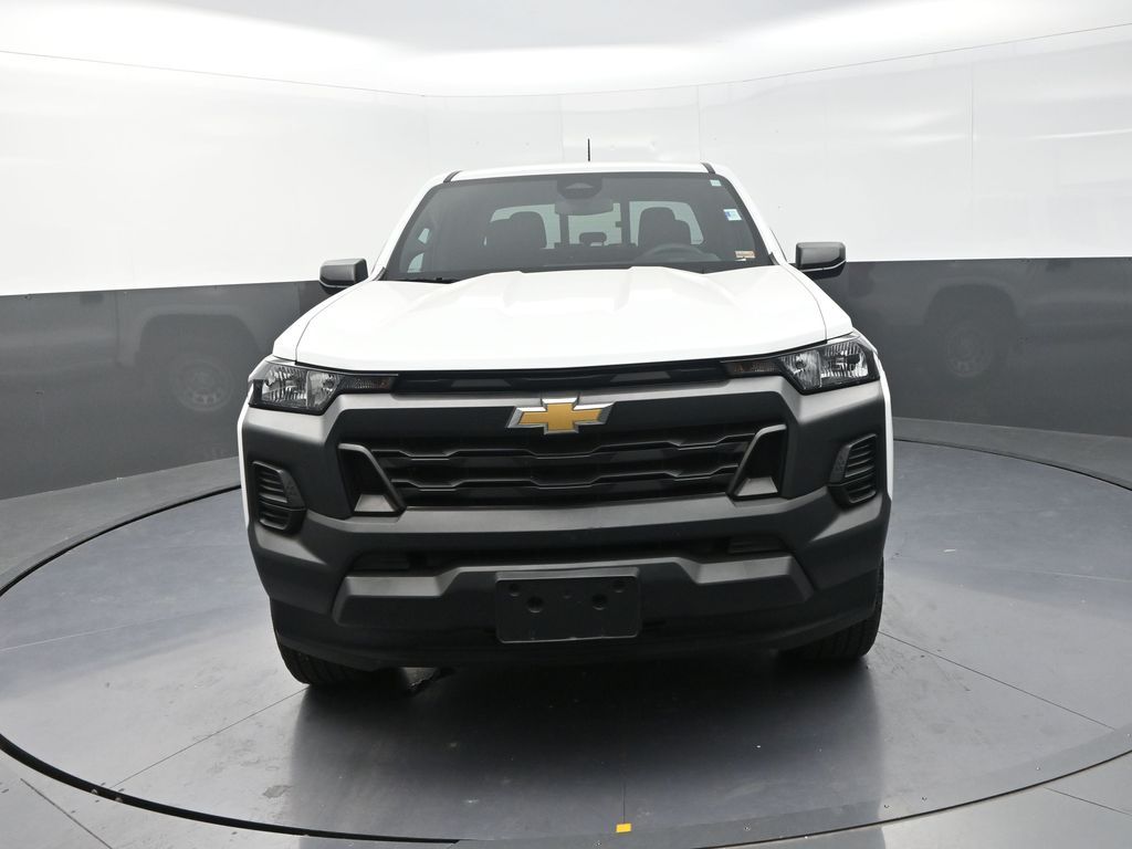 2023 Chevrolet Colorado Work Truck photo 2