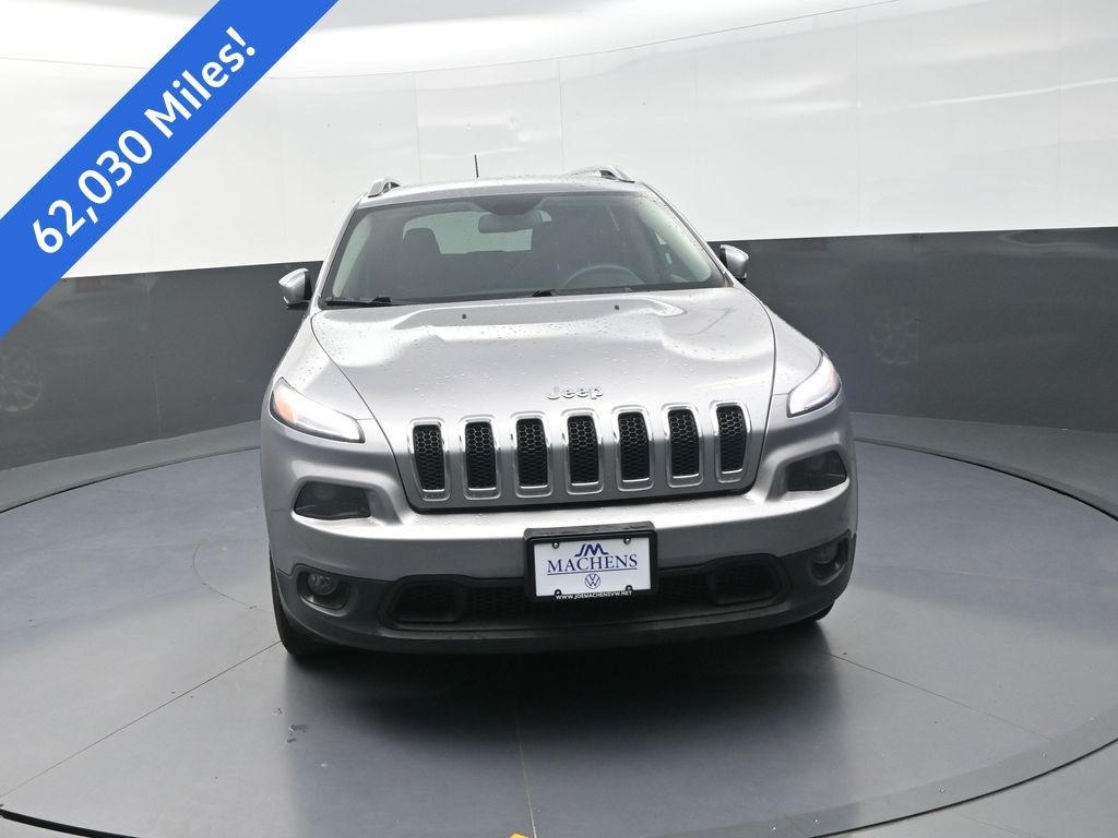 Used 2018 Jeep Cherokee Latitude SUV