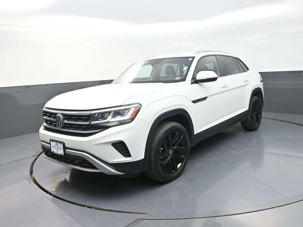 2023 Volkswagen Atlas Cross Sport SE Technology photo 2