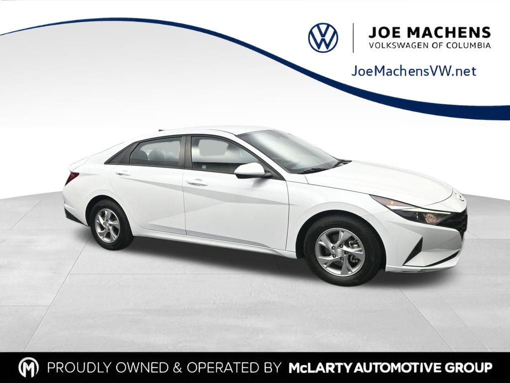 Used 2021 Hyundai Elantra SE Sedan