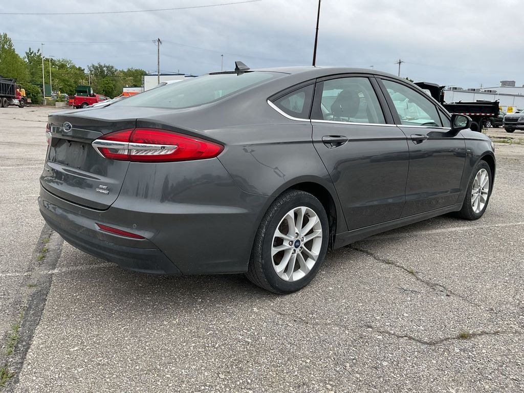 Used 2020 Ford Fusion Hybrid SE Sedan