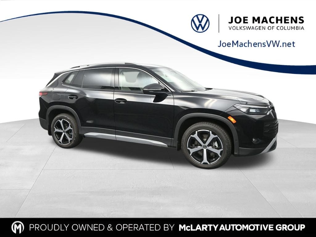 Used 2025 Volkswagen Tiguan 2.0T SE SUV