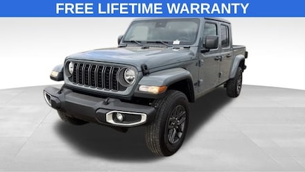 2025 Jeep Gladiator SPORT S 4X4 Pickup