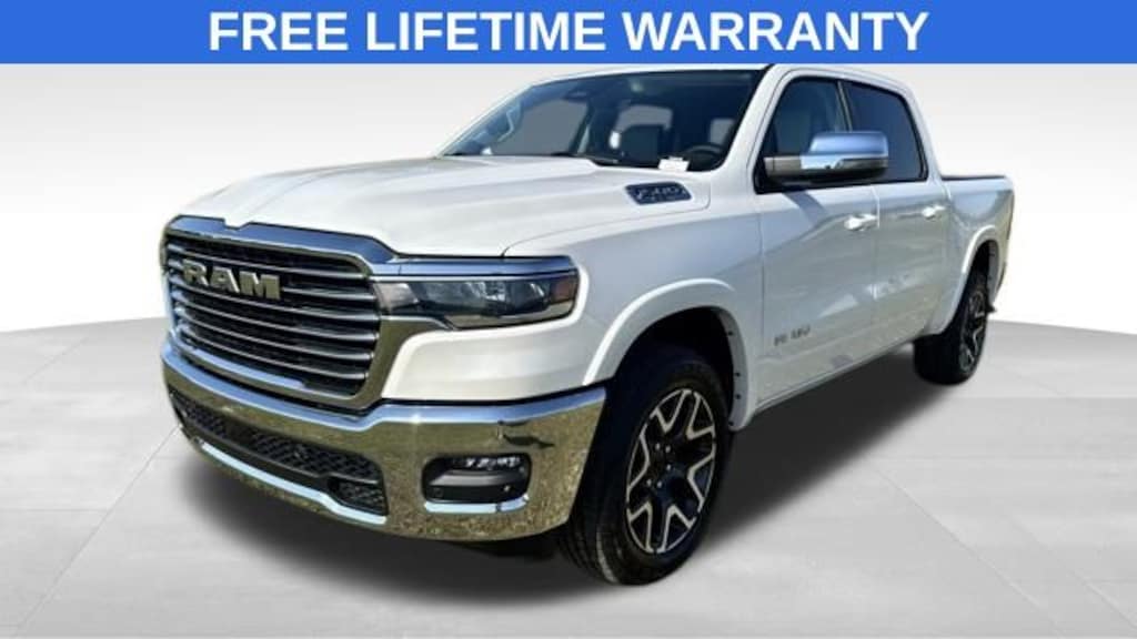 New 2025 Ram 1500 LARAMIE CREW CAB 4X4 5'7 BOX Pickup