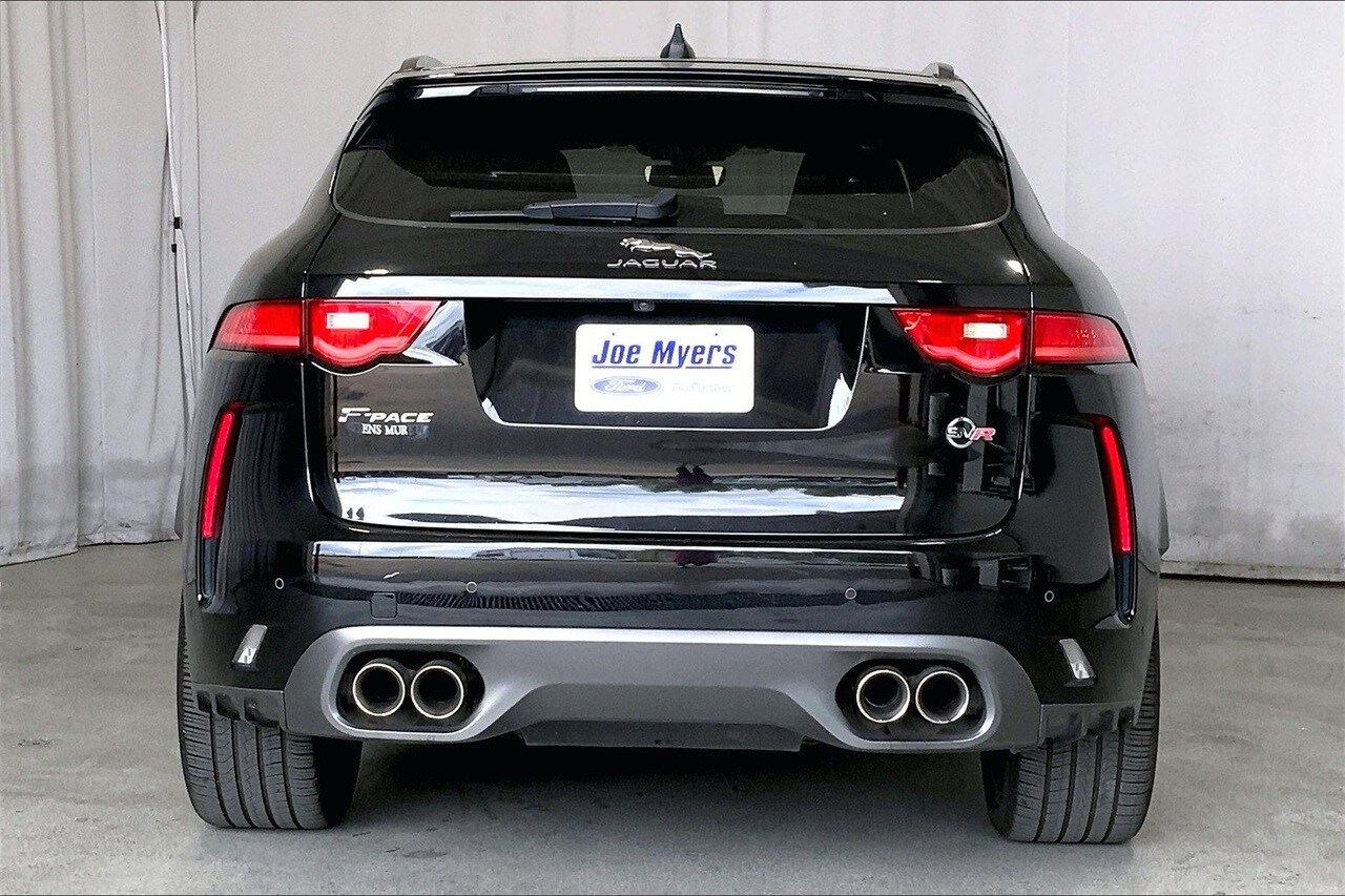 2020 Jaguar F-PACE SVR photo 3