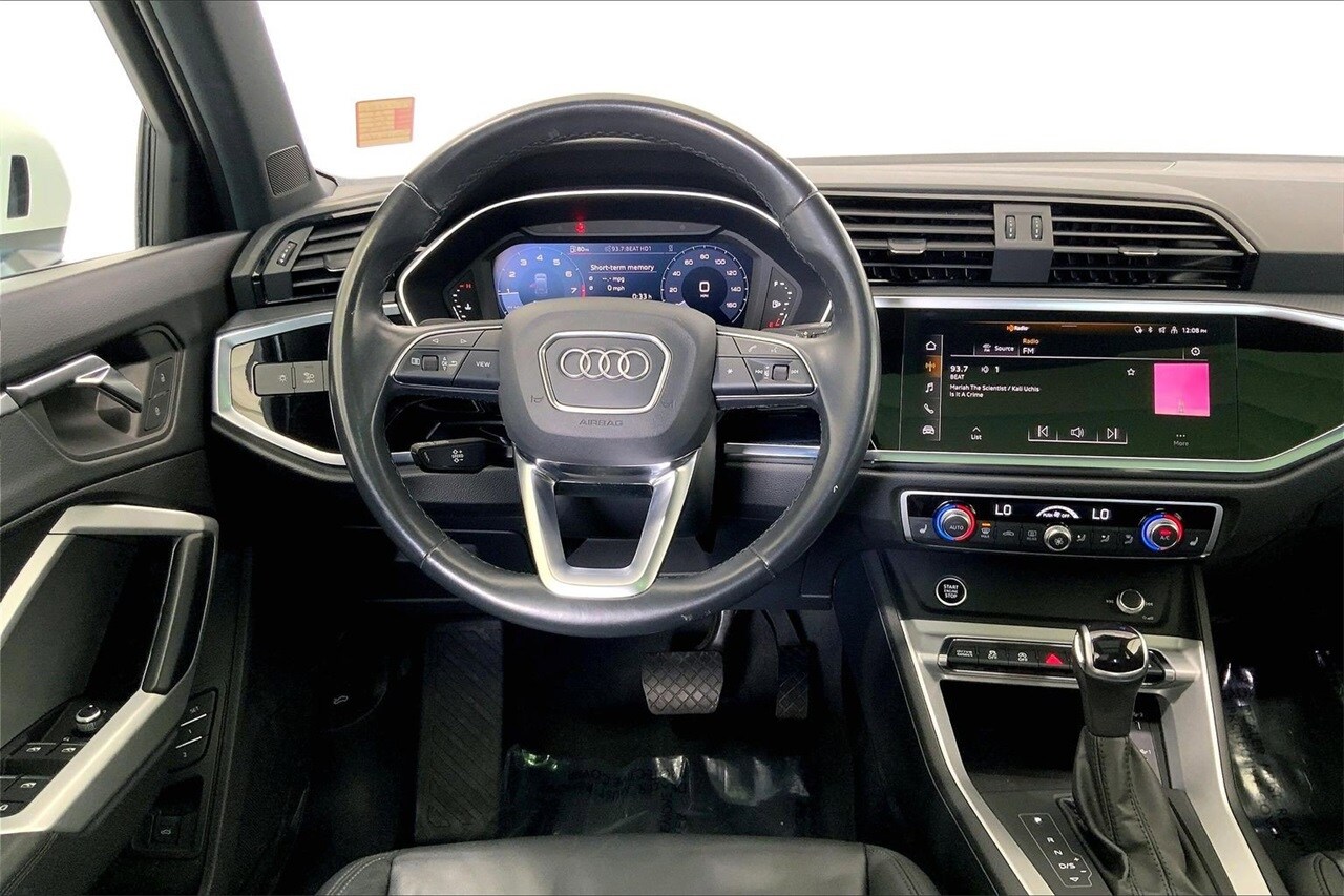 2023 Audi Q3 Premium S line photo 4