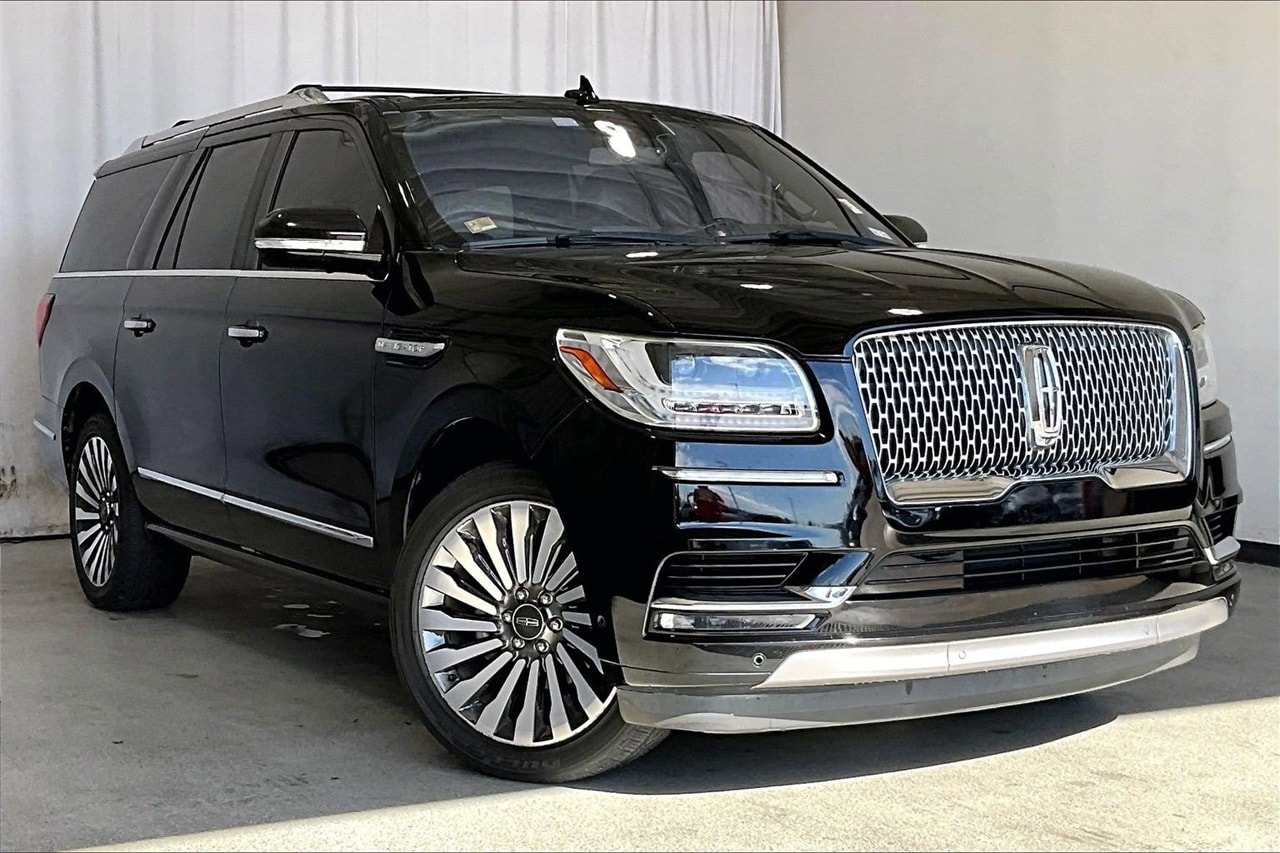 2018 Lincoln Navigator Reserve's photo